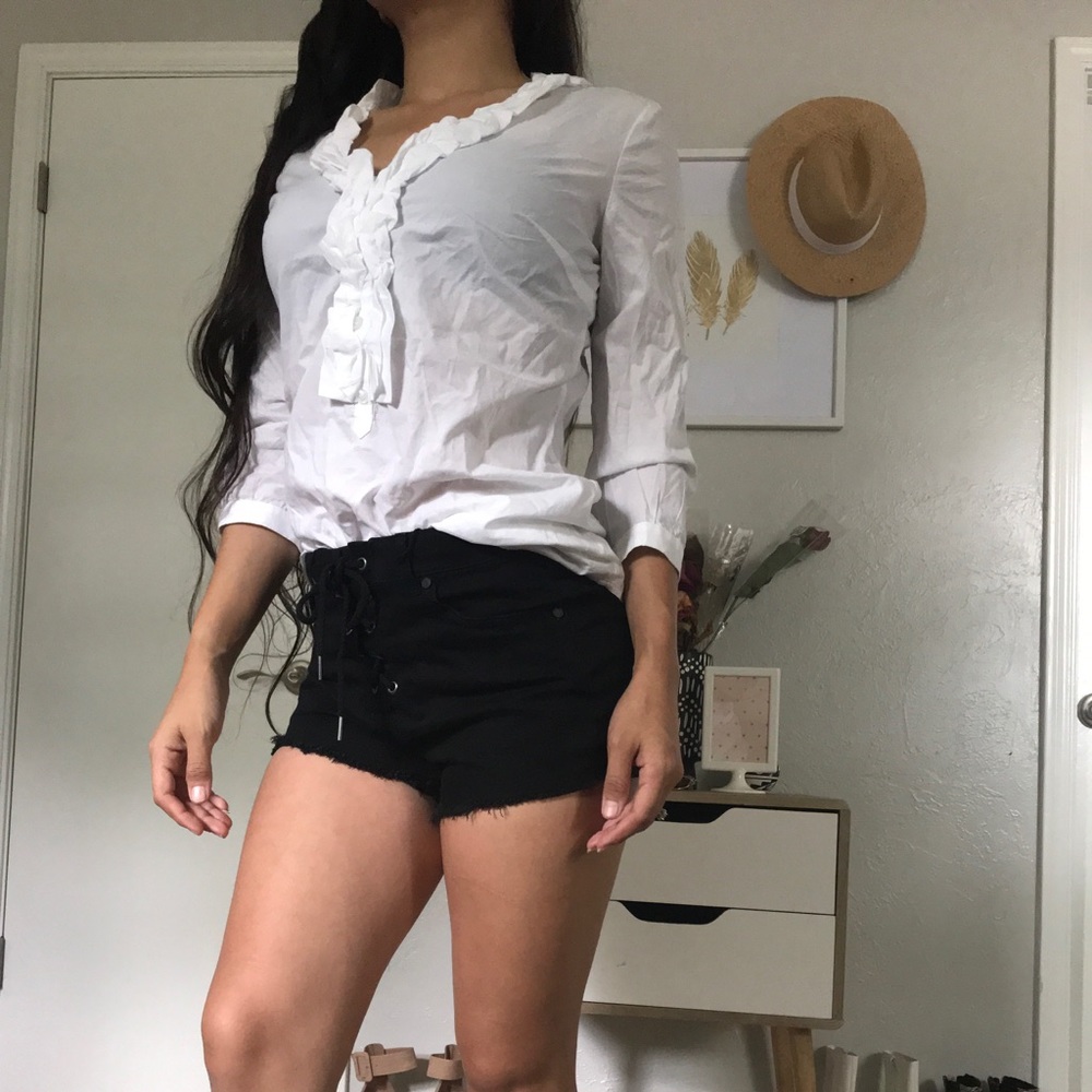 New York and company white top